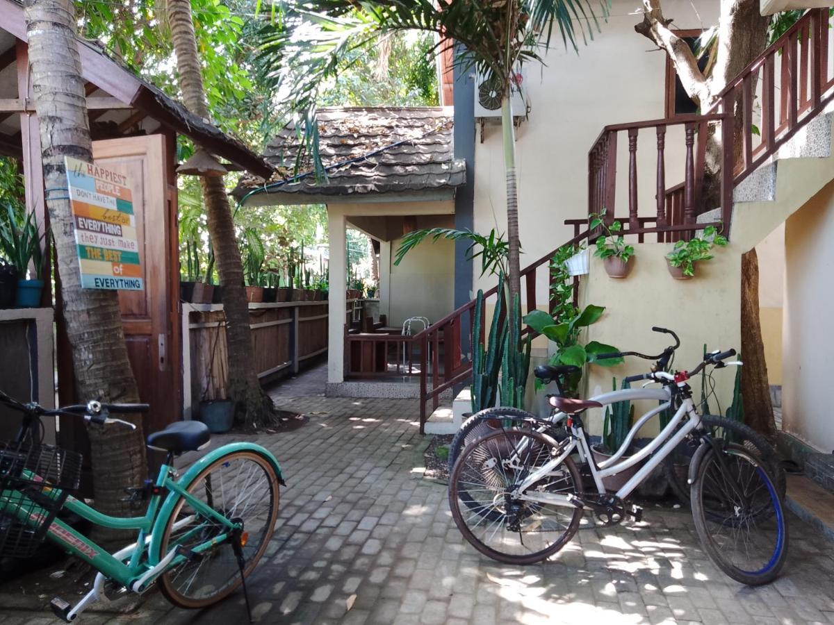 Mangga Homestay Gili Air Bagian luar foto