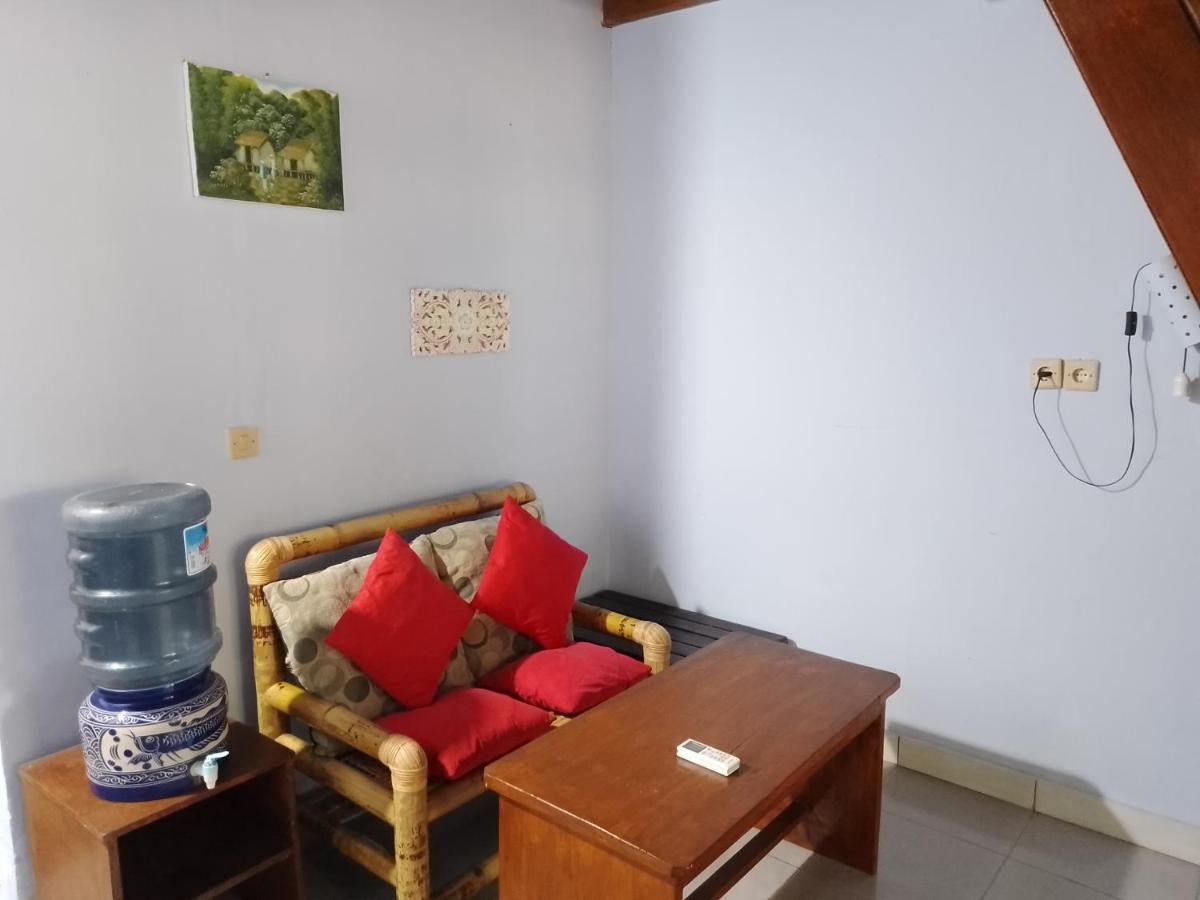 Mangga Homestay Gili Air Bagian luar foto